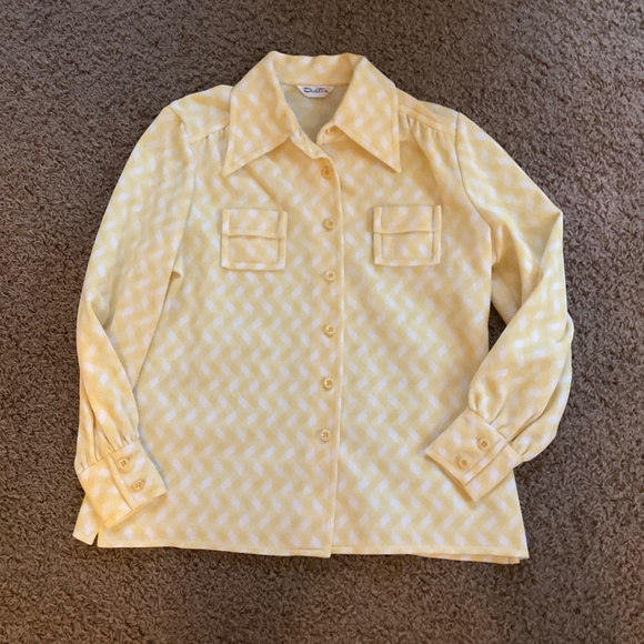 Groovy Vintage 60's/70's Yellow Button Down Shirt with Dagger Collar-Women's XL - Picture 1 of 15